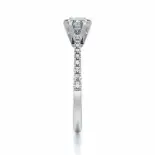 Pierścionek białe złoto z diamentami